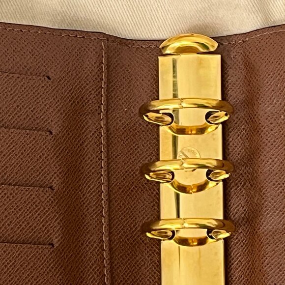 LOUIS VUITTON Brown Monogram Ring Agenda Cover Medium Gold-Tone Hardware - Picture 10 of 14
